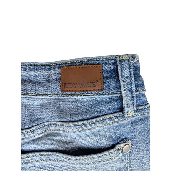 JUDY BLUE Boyfriend Fit Womens 7/28 Blue Denim Light Wash Distressed - Picture 9 of 11